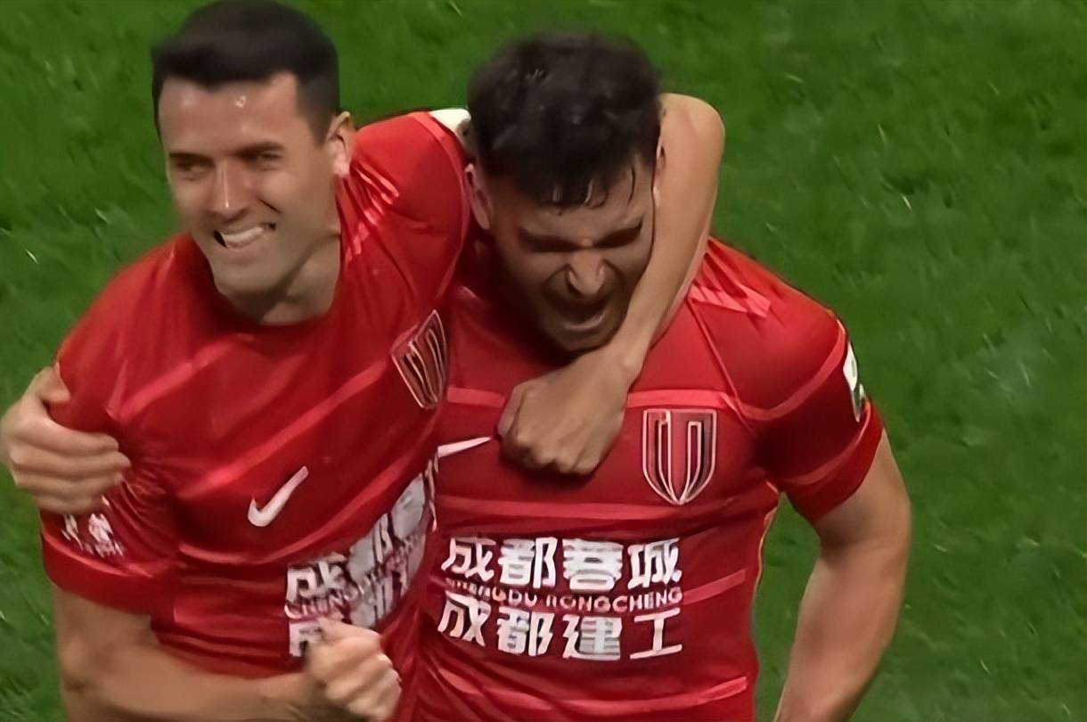 九游体育-成都蓉城迎国王杯关键赛；窗口期强势反弹；更衣室稳定；资深球员宣示担当的简单介绍